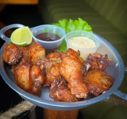 Frango à Passarinho